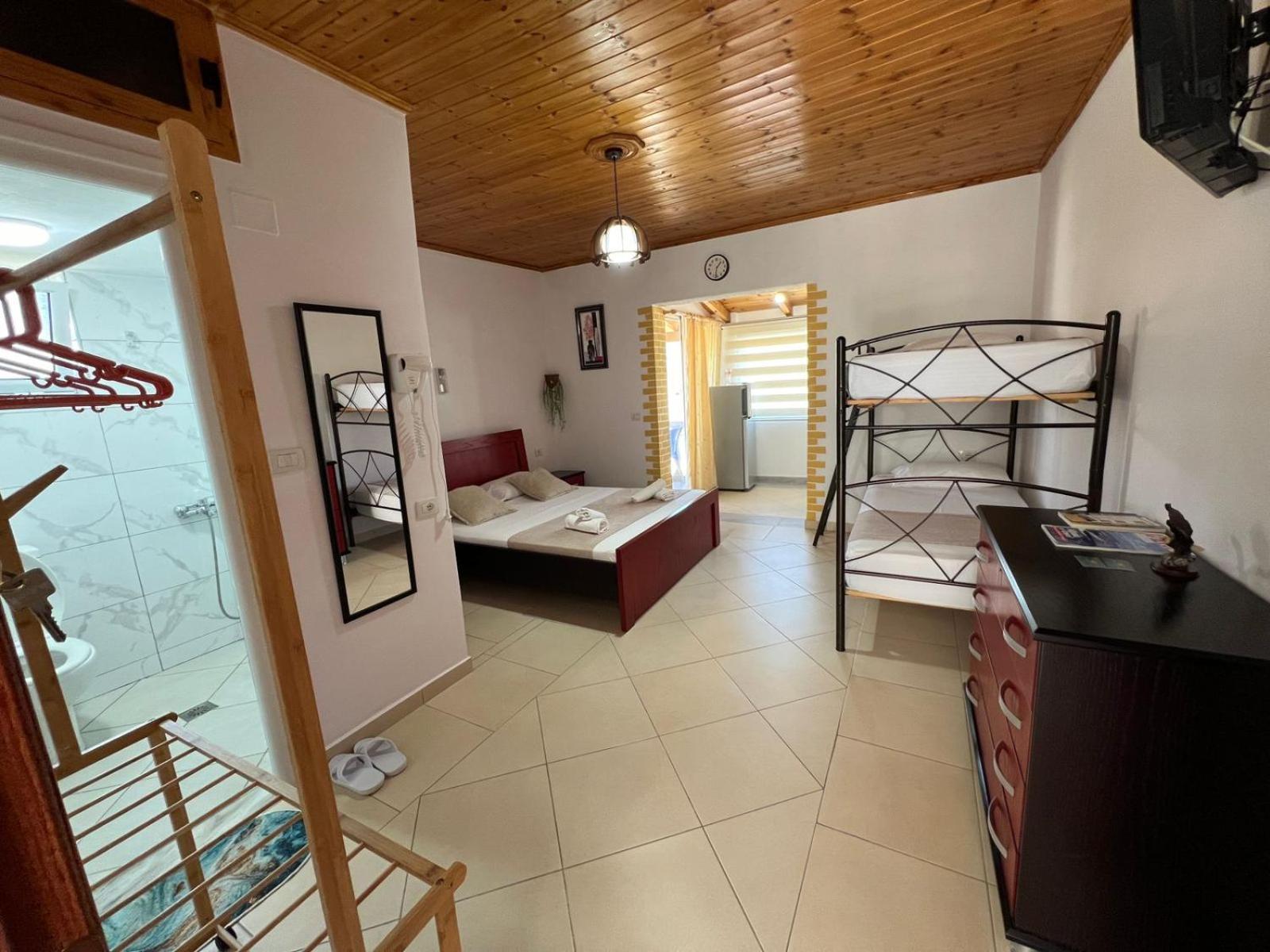 Golden Villa Ksamil Exterior foto